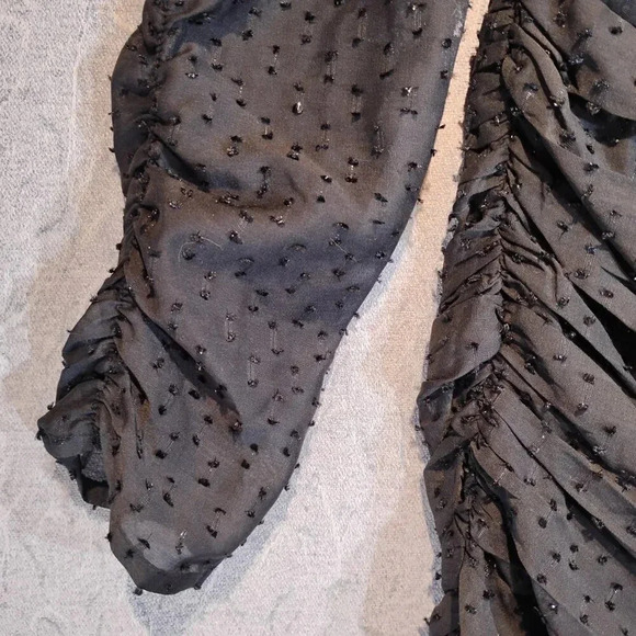Lush NWT Ruched  Front Long Sleeve Mesh Dress in Black Size Small - Picture 8 of 14